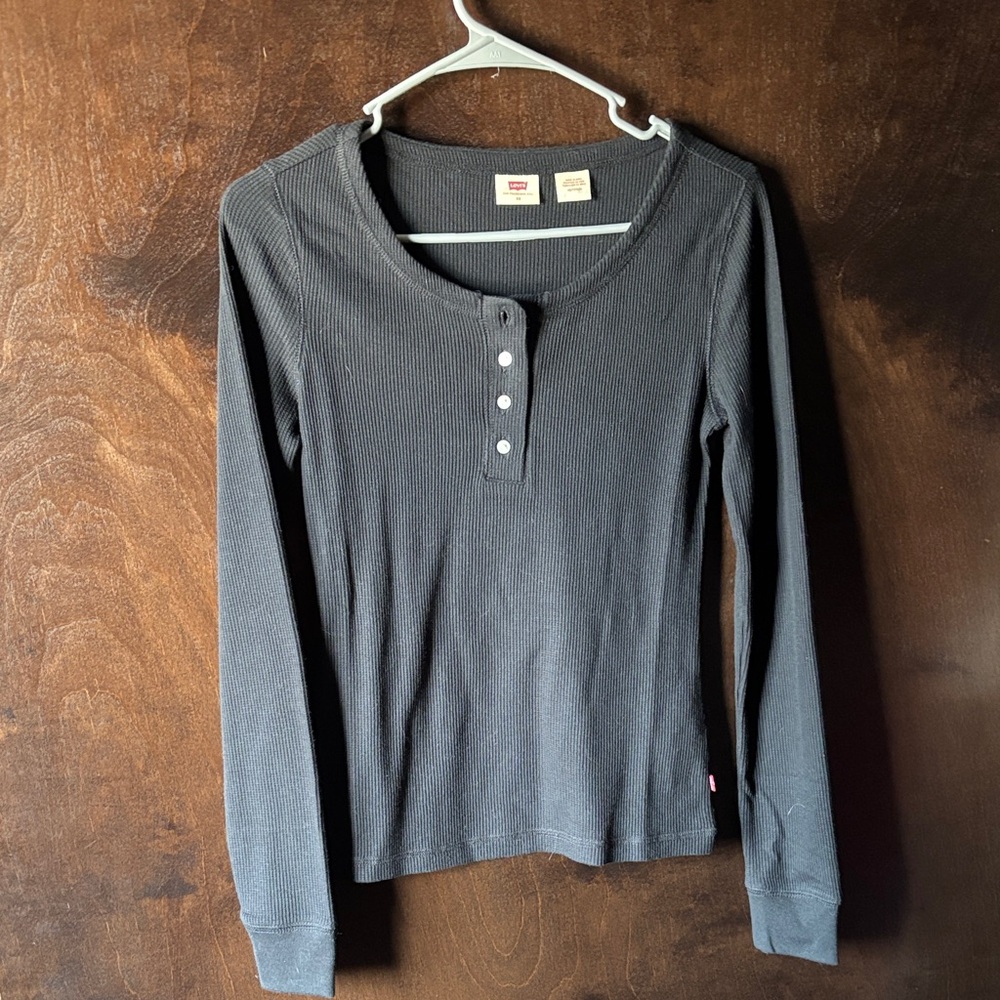 Levi's Charcoal Long Sleeve Henley Top